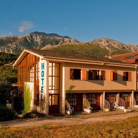 Hotel Torrecerredo Arenas De Cabrales Luaran gambar